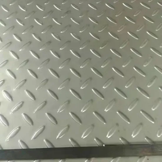 China Customized 304 Metal Patterned Textured Sheet Stainless Steel Checker Press Plate