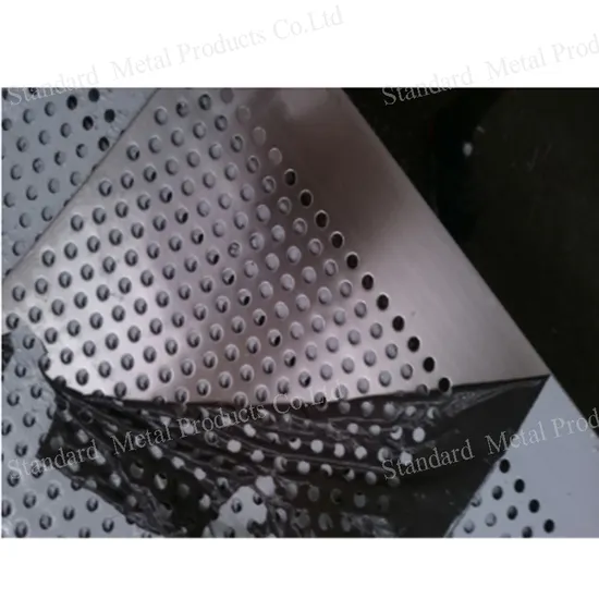 Perforated Stainless Steel Sheet 4mm Aperture 1.35mm Thickness AISI304 